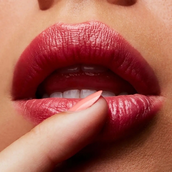 NIB-RETIRED, MAC On Hold Lipstick 214, Cremesheen Lipstick - Picture 4 of 13